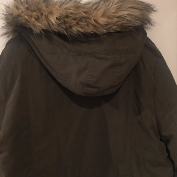 Jacket - Picture 6 of 6